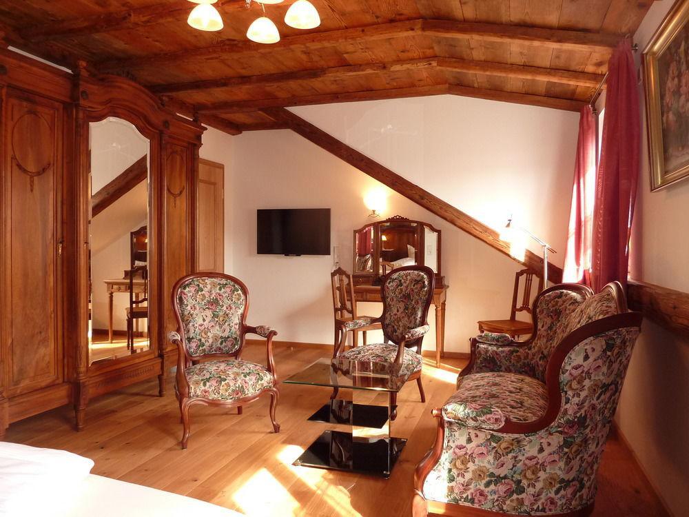 Historisches Genusshotel Loewen Schopfheim Kültér fotó