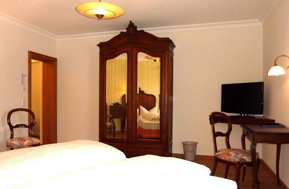 Historisches Genusshotel Loewen Schopfheim Kültér fotó
