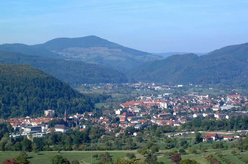 Historisches Genusshotel Loewen Schopfheim Kültér fotó