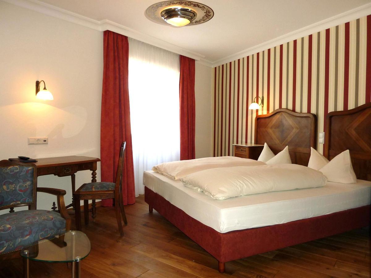 Historisches Genusshotel Loewen Schopfheim Kültér fotó