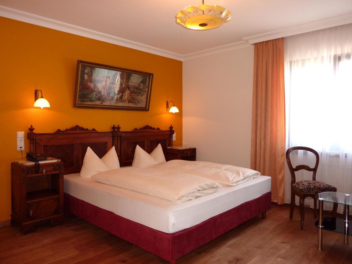 Historisches Genusshotel Loewen Schopfheim Kültér fotó
