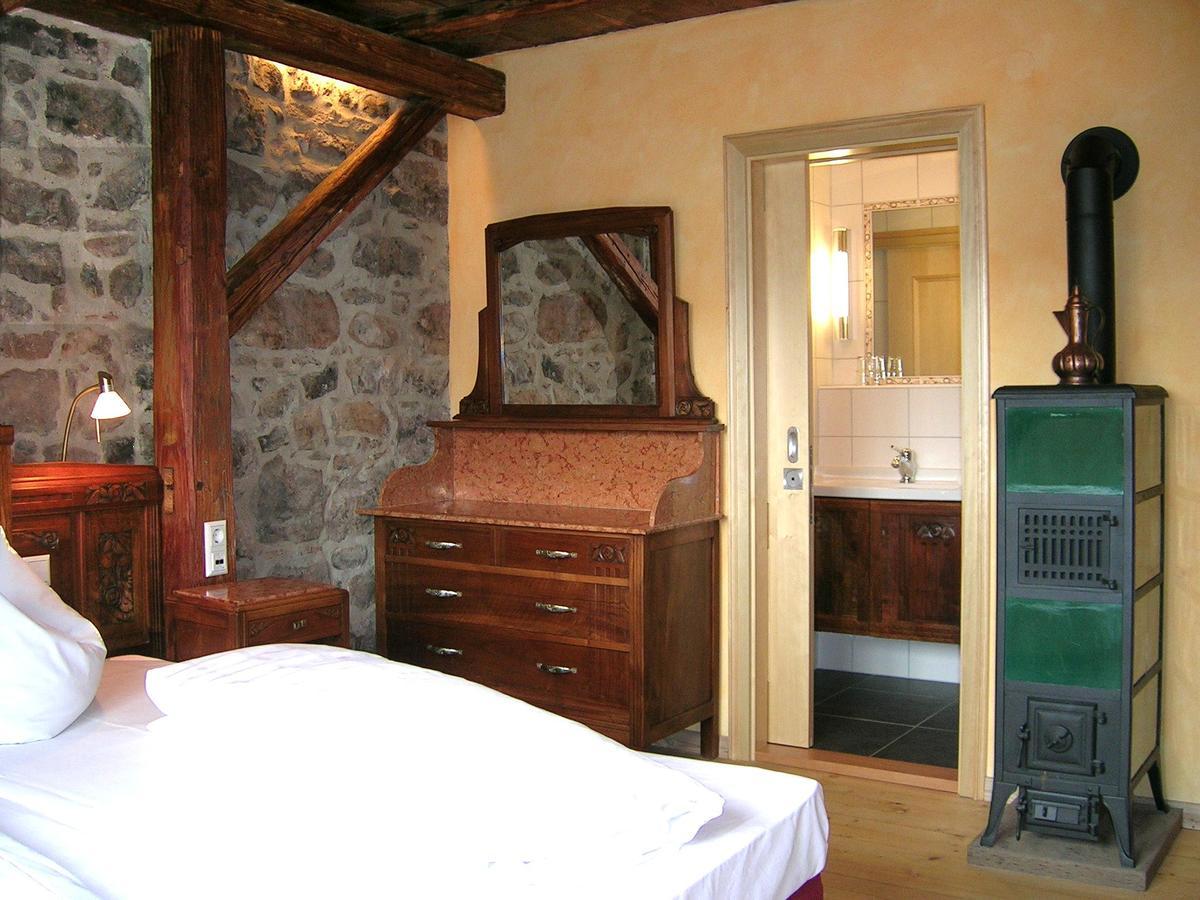 Historisches Genusshotel Loewen Schopfheim Kültér fotó